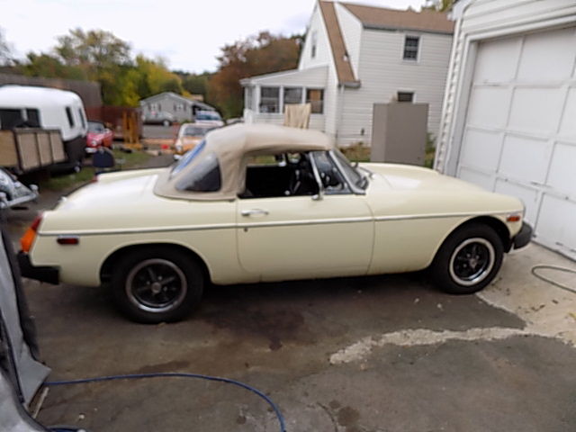 1976 MG MGB MK IV Convertible 2-Door - photo 11