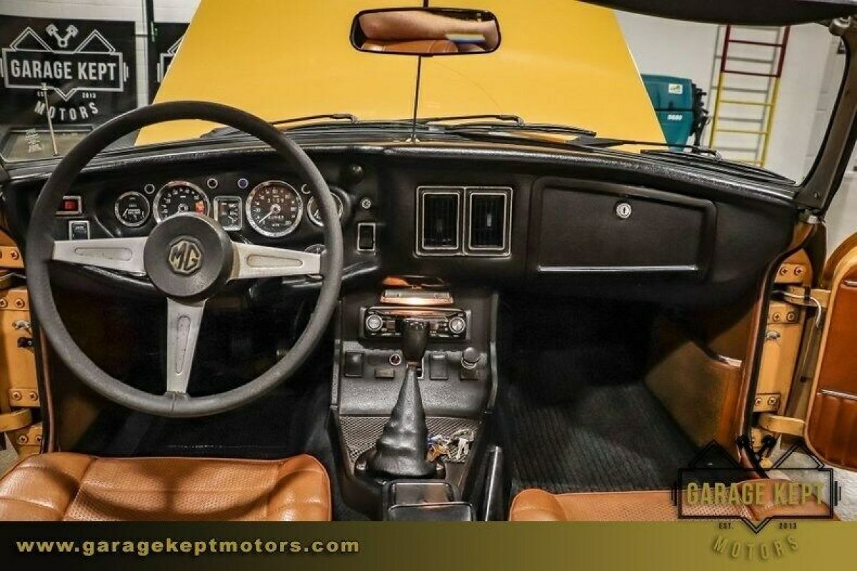 1976 MG MGB Mk IV Roadster - photo 10