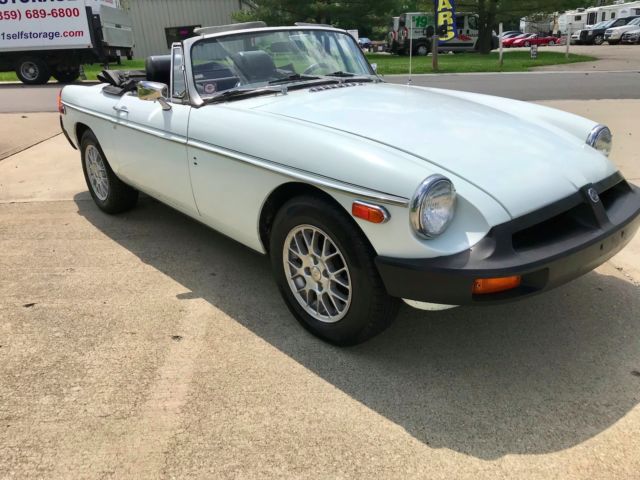 1976 MG MGB - photo 3