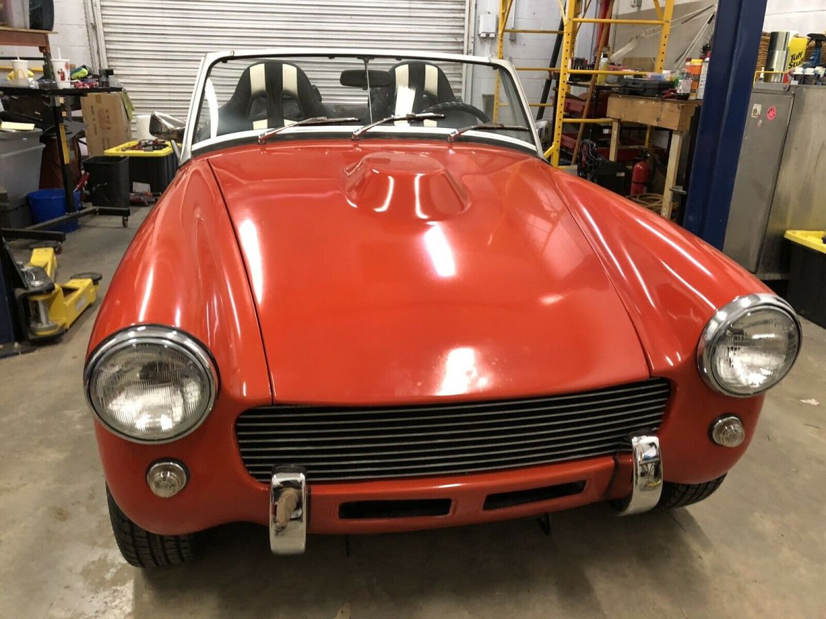 1976 MG Midget 1500 black and white stripes - photo 10