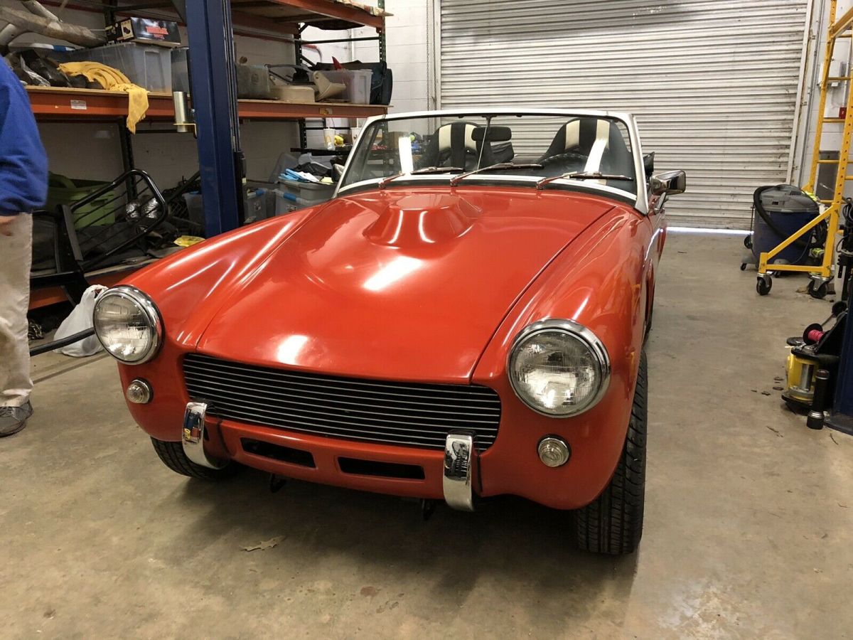 1976 MG Midget 1500 black and white stripes - photo 6