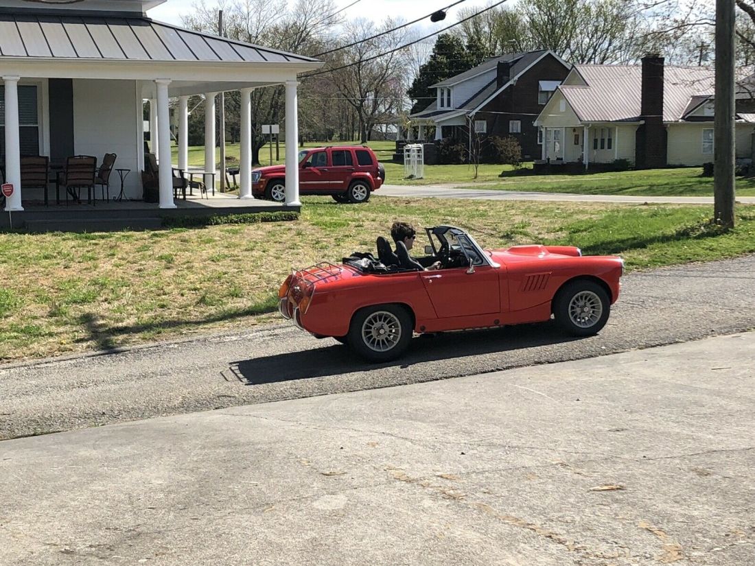1976 MG Midget 1500 black and white stripes - photo 11