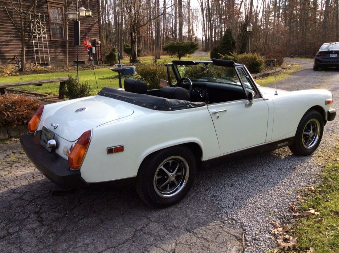 1976 MG Midget - photo 2
