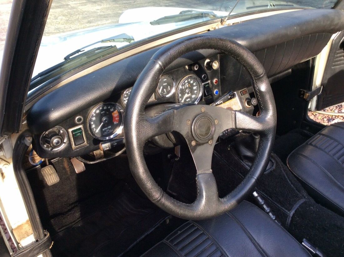 1976 MG Midget - photo 8
