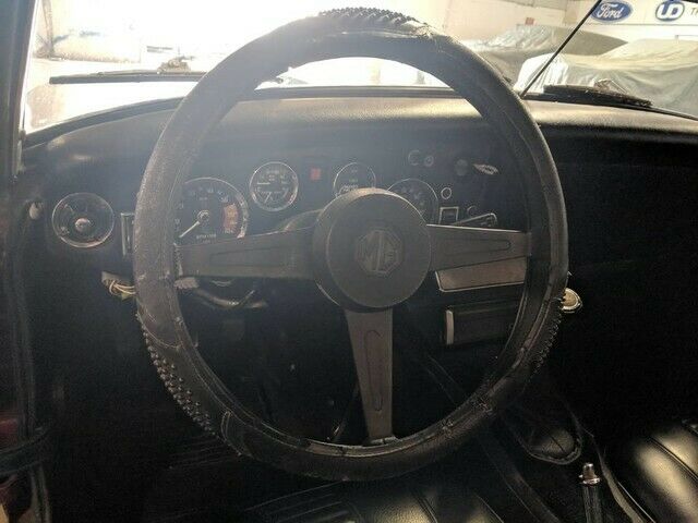 1976 MG Midget Coupe - photo 11