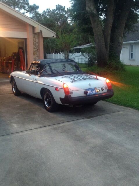1976 MG MGB - photo 6