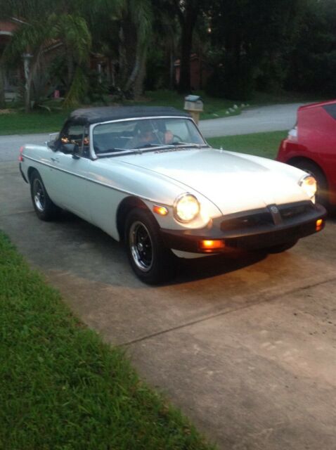 1976 MG MGB - photo 7