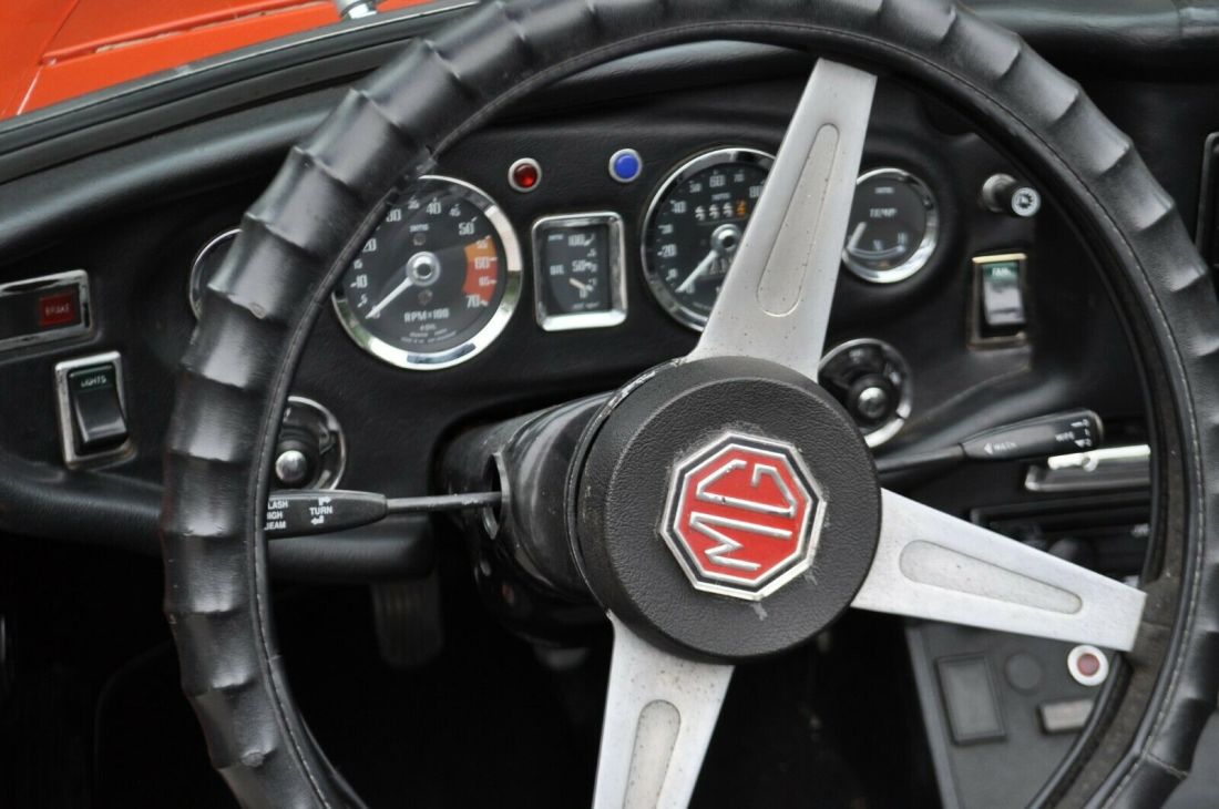 1976 MG MGB - photo 9