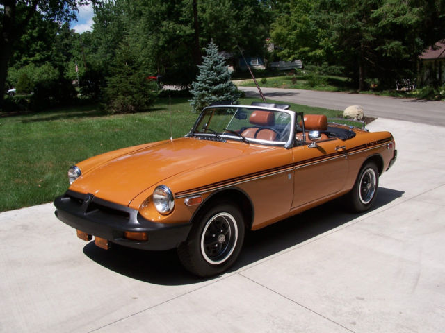 1976 MGB Roadster Convertible 1976 MG MGB Convertible