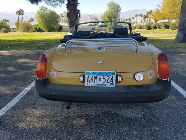 1976 MG MGB - photo 2