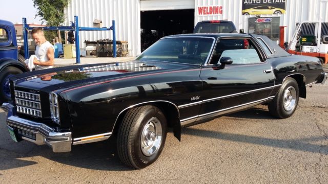 1976 Chevrolet Monte Carlo