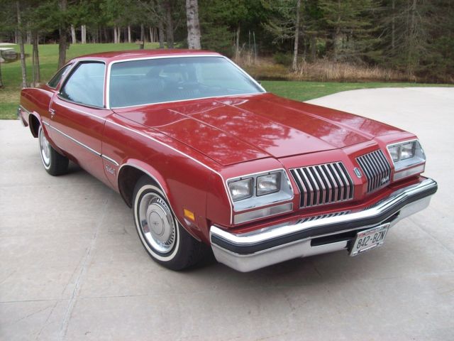 1976 Oldsmobile Cutlass Cutlass S - photo 2