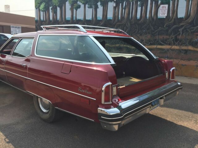 1976 Oldsmobile Custom Cruiser - photo 4