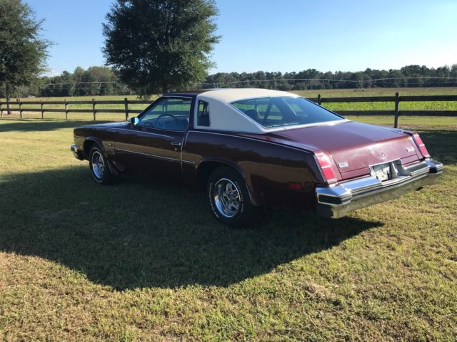 1976 Oldsmobile Cutlass 2 Door Coupe - photo 6