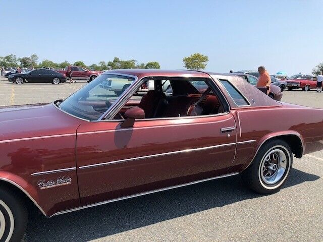1976 Oldsmobile Cutlass Landeau Vinyl Top - Burgundy - photo 6