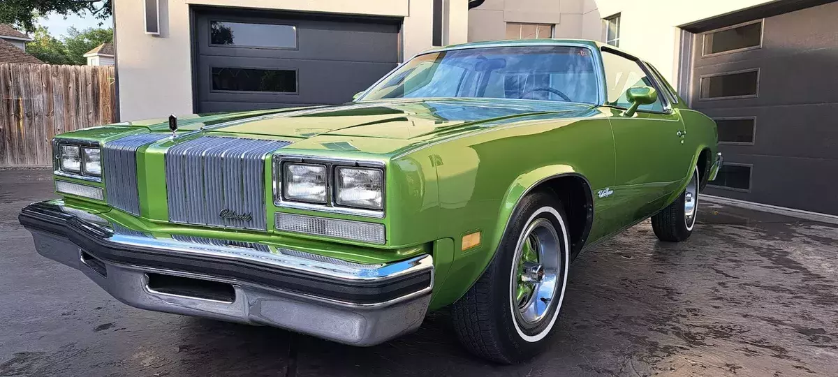 1976 Oldsmobile Cutlass Supreme 2dr Coupe 1976 Oldsmobile Cutlass
