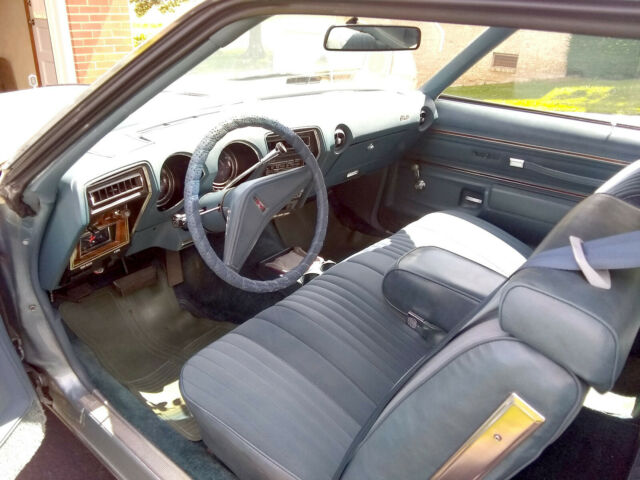 1976 Oldsmobile Cutlass Supreme - photo 11