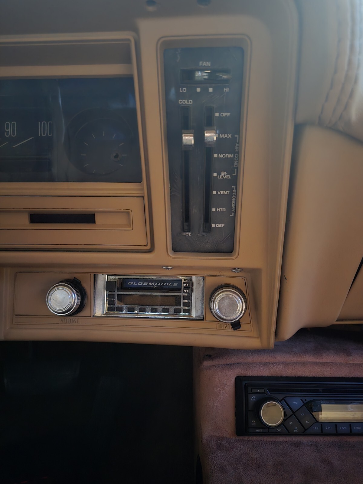 1976 Oldsmobile Omega - photo 13