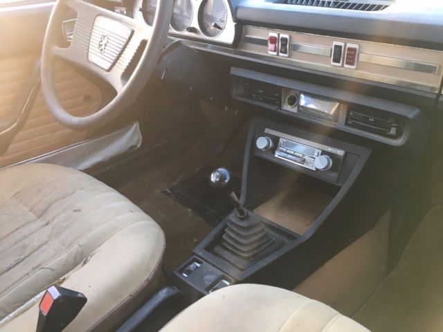 1976 Peugeot 504 - photo 11