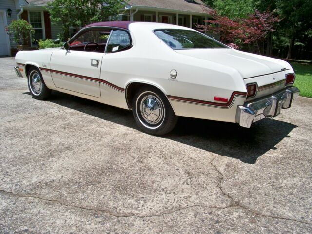 1976 Plymouth Duster "Silver Duster" Package - photo 3