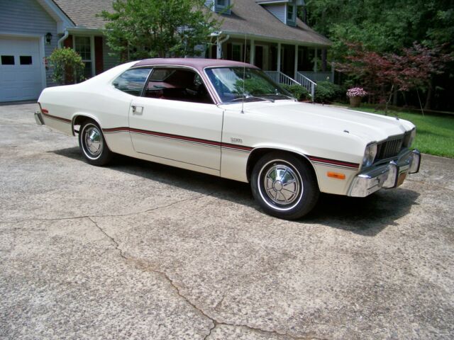 1976 Plymouth Duster "Silver Duster" Package - photo 4