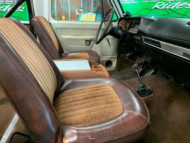1976 Plymouth Trailduster Sport 4X4 - photo 12