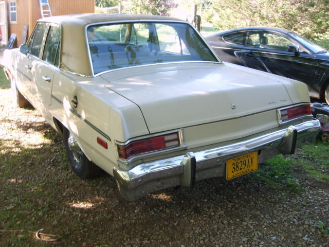 1976 plymouth Valiant - photo 4