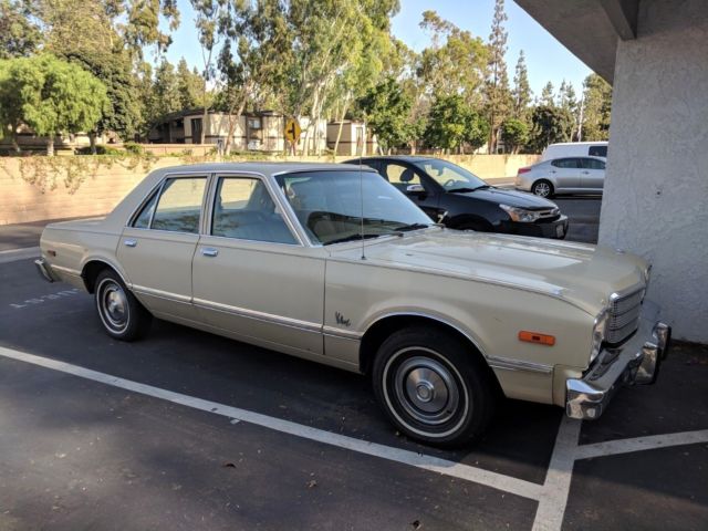 1976 Plymouth Volare