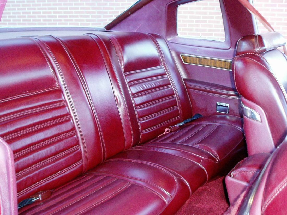 1976 Plymouth Volare Premier - photo 6