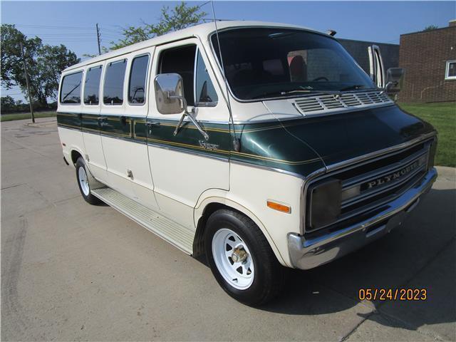 1976 Plymouth Voyager - photo 4