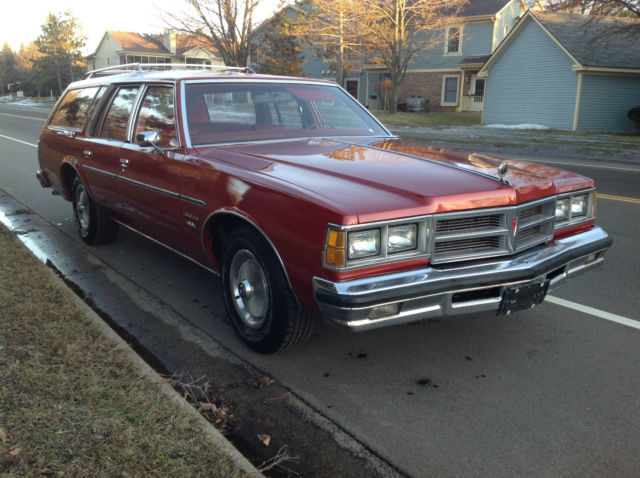 1977 Pontiac Catalina Safari Wagon - photo 4