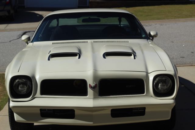 1976 Pontiac Firebird - photo 2