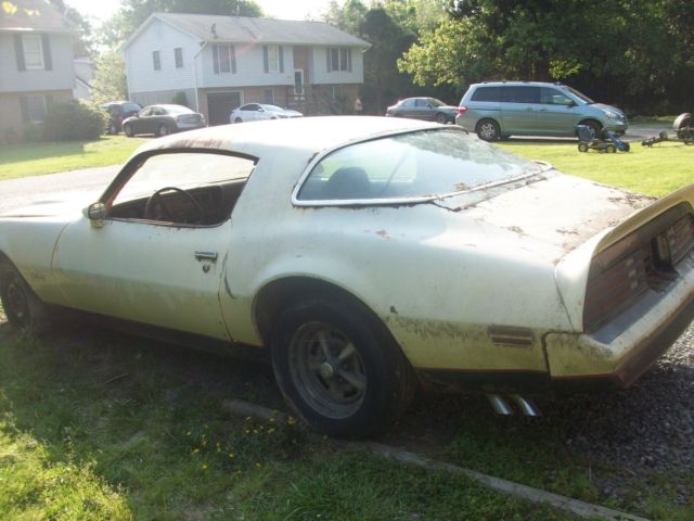 1976 Pontiac Firebird - photo 12