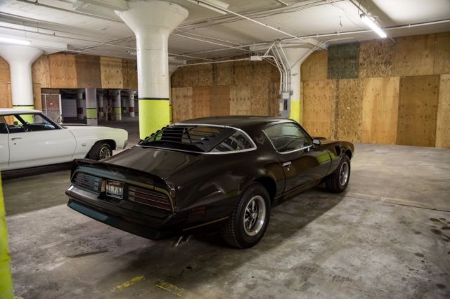 1976 Pontiac Firebird 455 CI AUTOMATIC turbo 400 tranny 1976 Pontiac Firebird