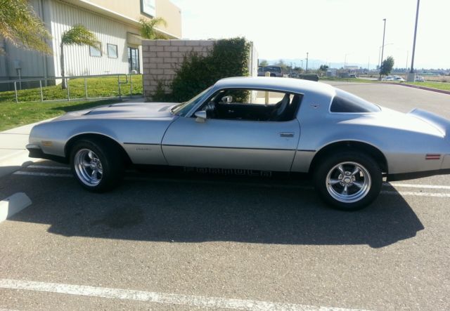 1976 Pontiac Firebird - photo 2