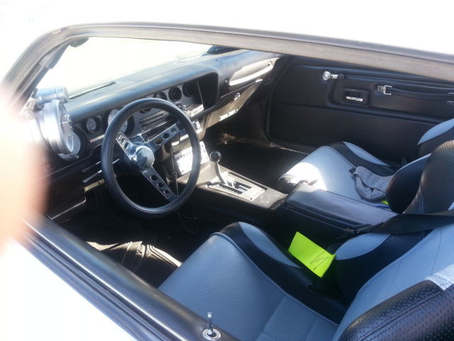 1976 Pontiac Firebird formula 400 - photo 4