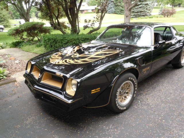 1976 Pontiac Firebird