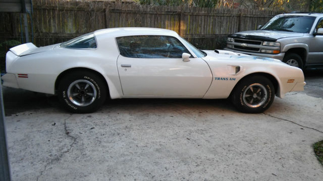1976 Pontiac Firebird Trans Am Coupe 2-Door 7.5L 1976 Pontiac Firebird