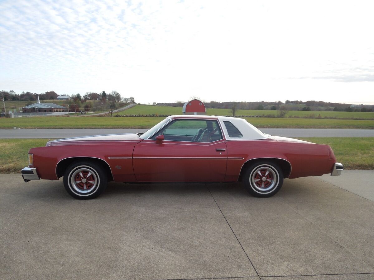 1976 Pontiac Grand Prix - photo 2