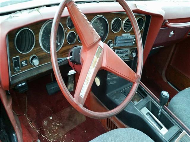 1976 Pontiac Grand Prix -- - photo 9