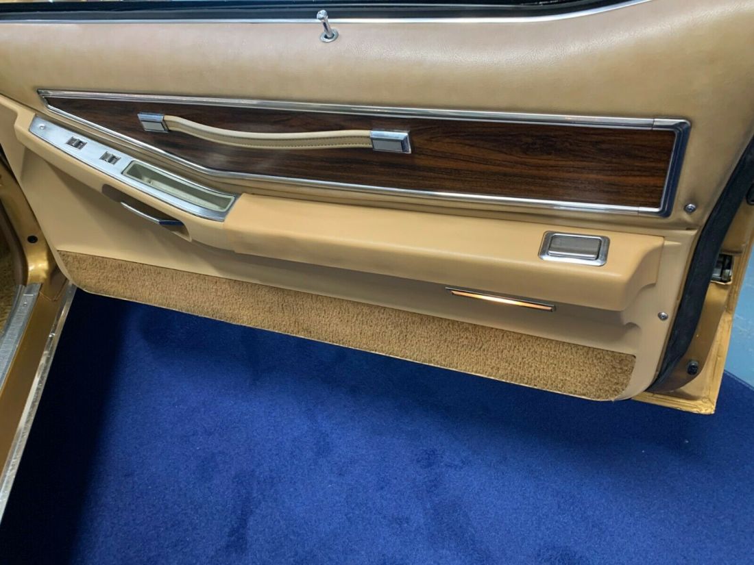 1976 Pontiac Grand Prix T Tops - photo 11