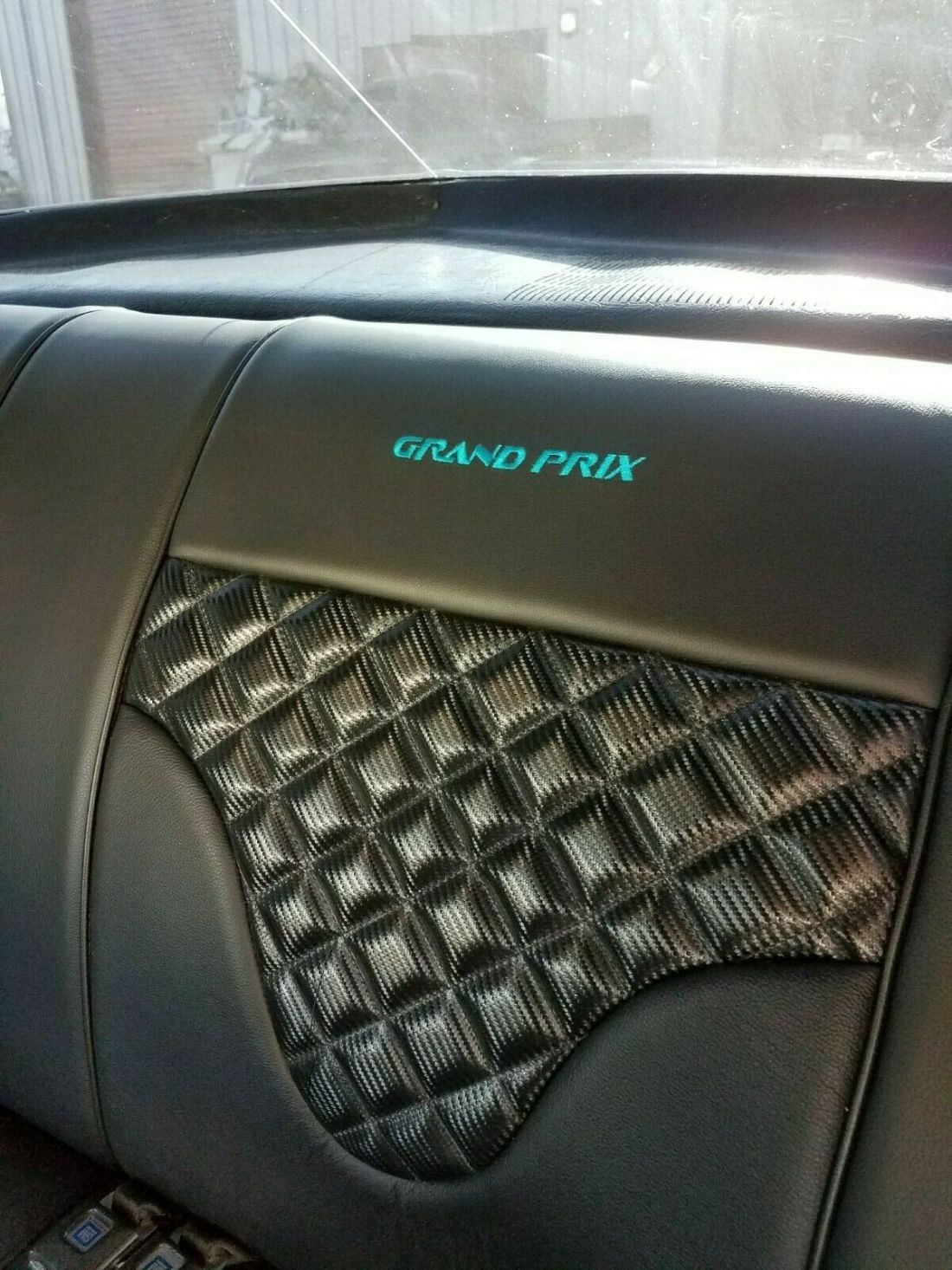 1976 Pontiac Grand Prix sj - photo 12