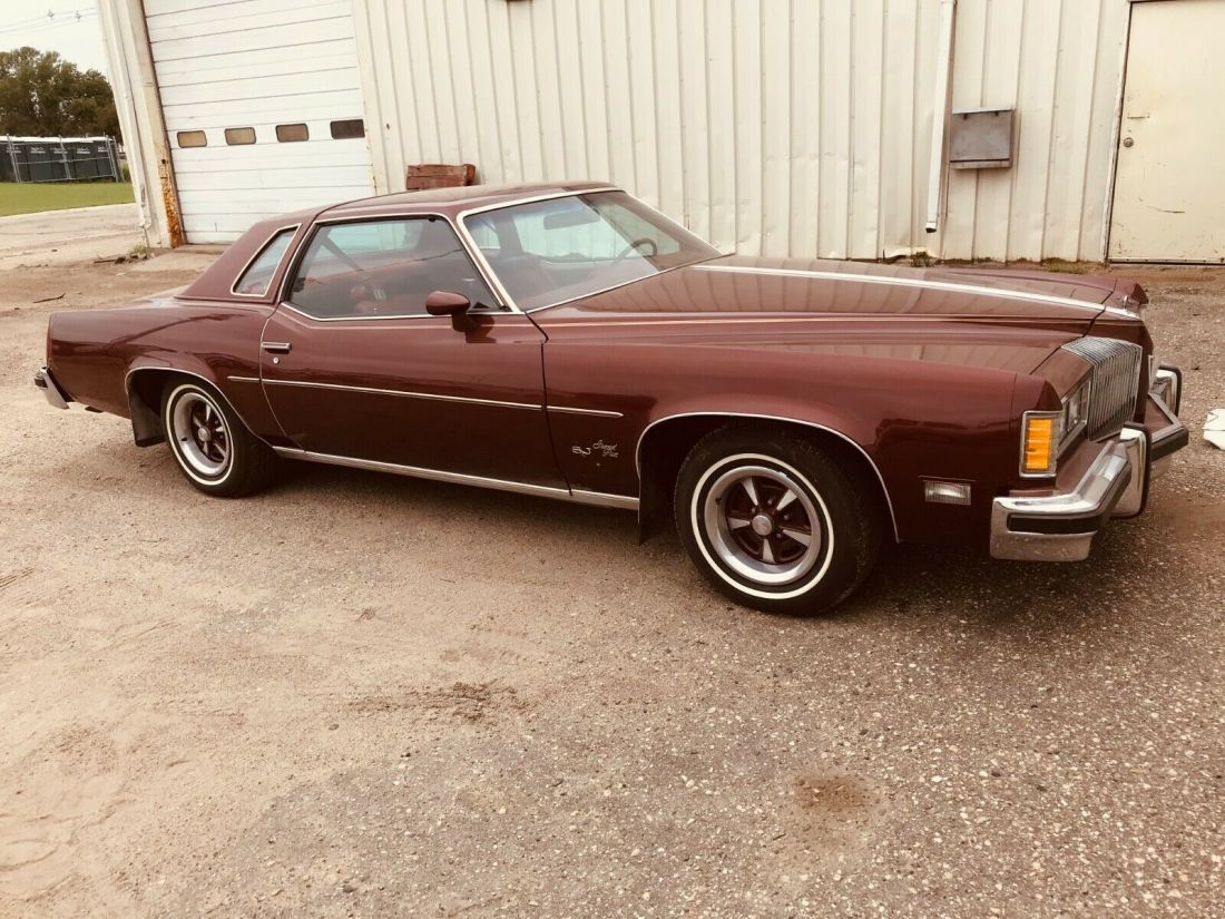 1976 Pontiac Grand Prix