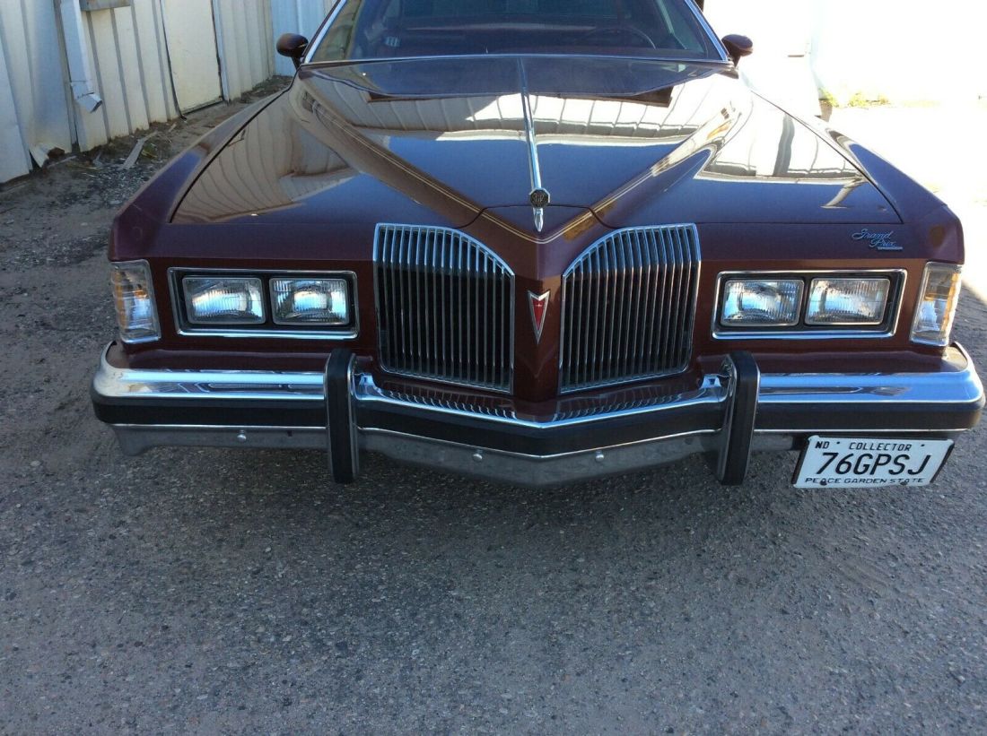 1976 Pontiac Grand Prix - photo 2