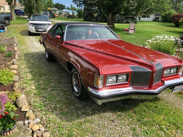 1976 Pontiac Grand Prix SJ - photo 2