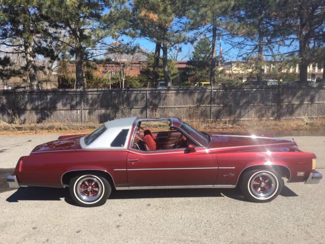 1976 Pontiac Grand Prix SJ LJ factory 455 t tops, low miles, rare!! 1976 Pontiac Grand Prix