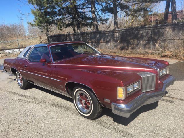 1976 Pontiac Grand Prix - photo 3