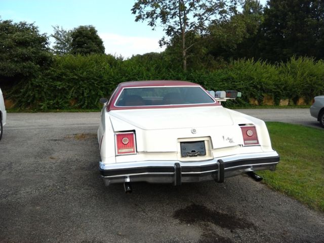1976 Pontiac Grand Prix BASE - photo 11