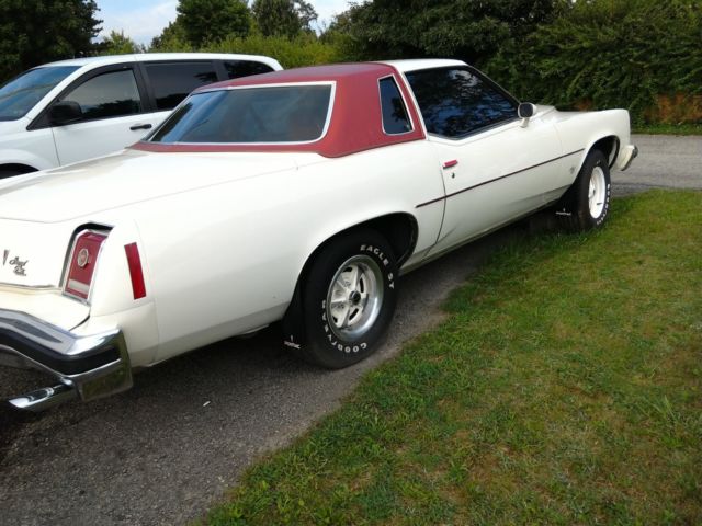 1976 Pontiac Grand Prix BASE - photo 6