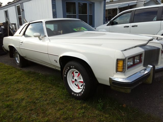 1976 Pontiac Grand Prix BASE - photo 7